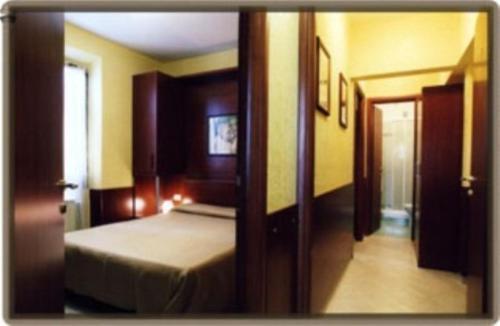 Viennese Due Hotel โรม ภายนอก รูปภาพ